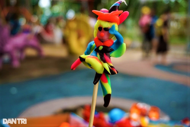 Chuyện người Xuân La, 30 năm ngồi vọc bột, nặn "đồ chơi chim cò"