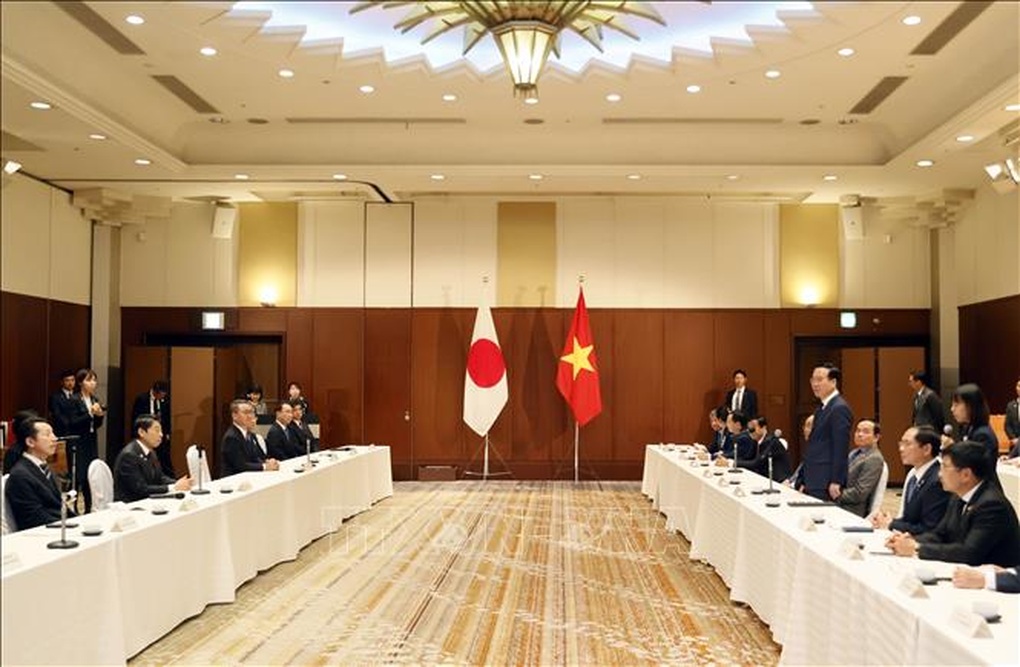 Chủ tịch nước Võ Văn Thưởng tiếp Thống đốc Fukuoka và lãnh đạo một số địa phương khu vực Kyushu - 1 Chủ tịch nước Võ Văn Thưởng tiếp Thống đốc Fukuoka và lãnh đạo một số địa phương khu vực Kyushu - 1