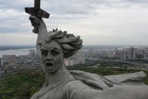 Phát hiện thi thể nằm bên trong phần đầu của bức tượng nổi tiếng cao 85m