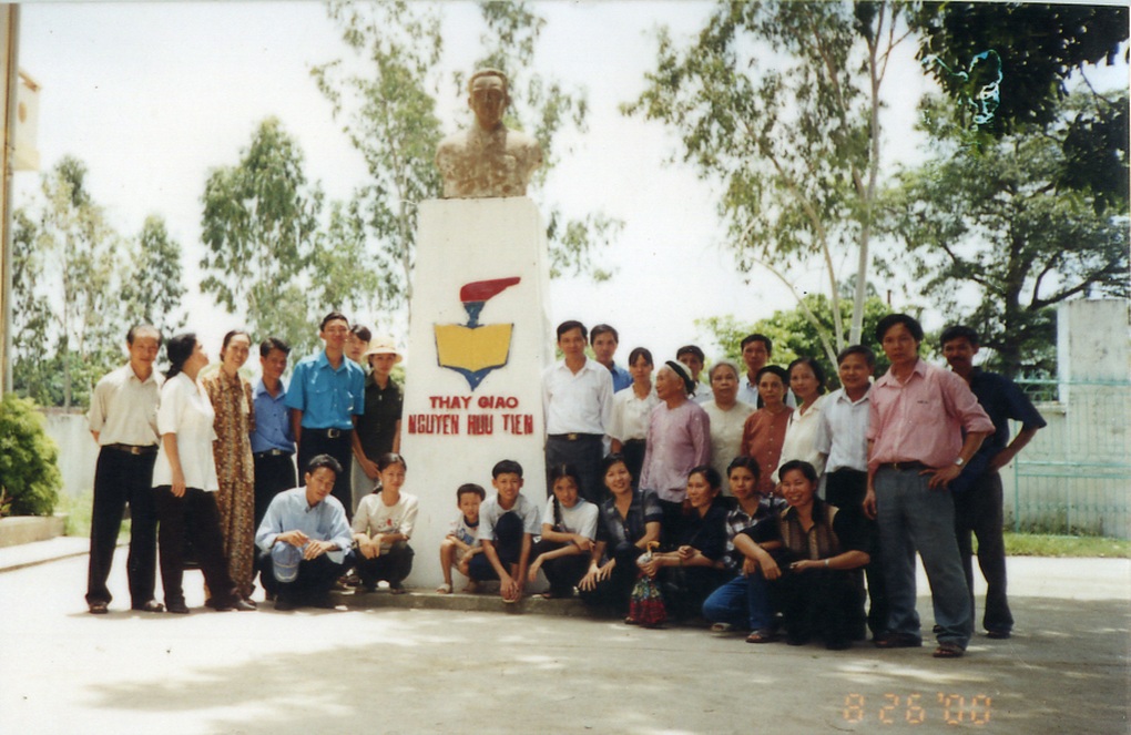 Hồ sơ ít biết về liệt sĩ bị xử bắn cùng anh hùng Nguyễn Thị Minh Khai - 5 Hồ sơ ít biết về liệt sĩ bị xử bắn cùng anh hùng Nguyễn Thị Minh Khai - 5