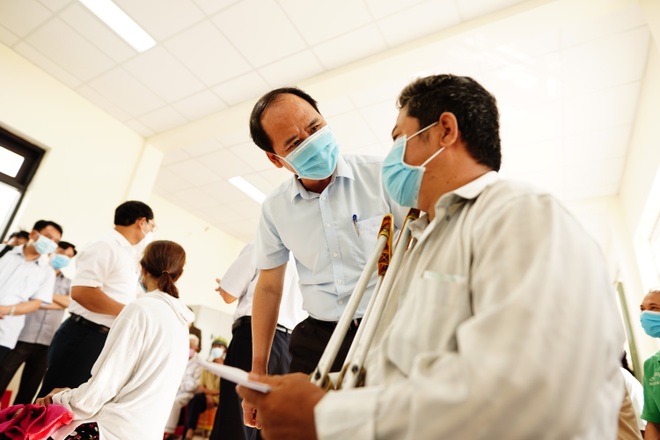 Công khai, minh bạch trong hỗ trợ lao động tự do gặp khó vì dịch Covid-19 - 10 Công khai, minh bạch trong hỗ trợ lao động tự do gặp khó vì dịch Covid-19 - 10