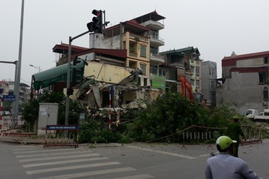 Cưỡng chế nhà dân khi Thủ tướng đã yêu cầu tạm dừng