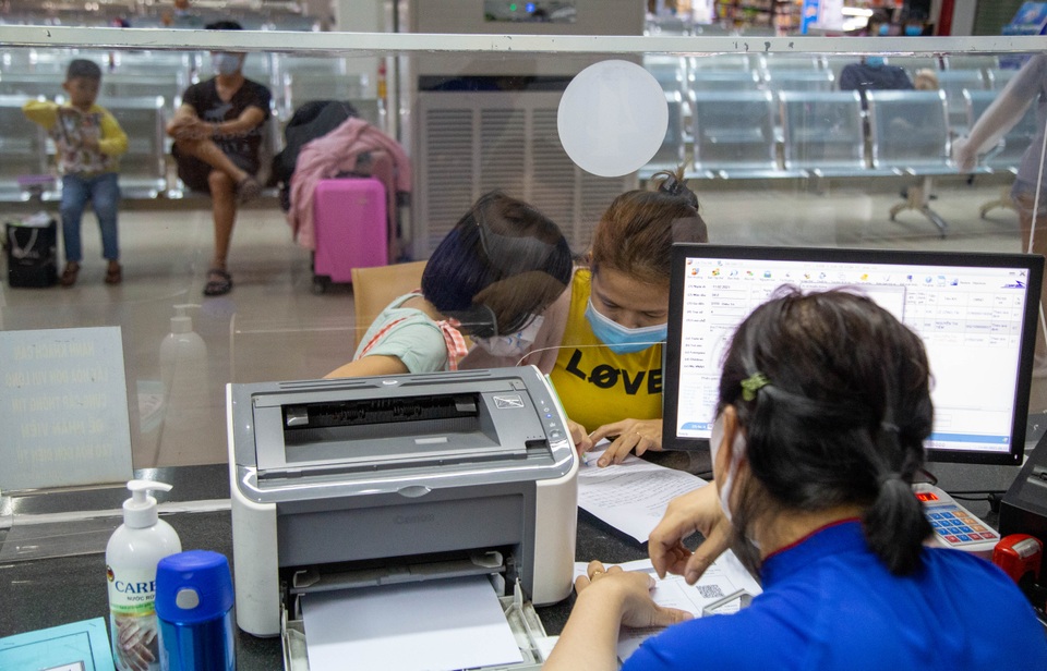 Chuyến tàu cuối cùng rời Sài Gòn trước thời khắc giao thừa - 2