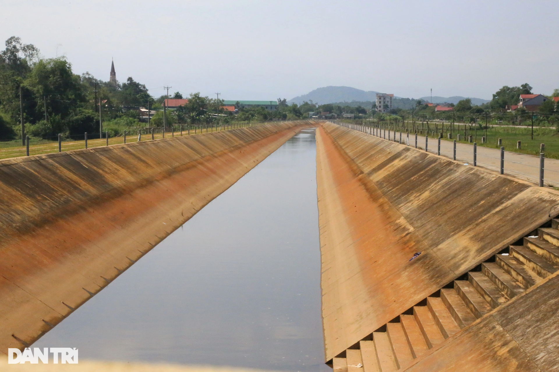 Hồ thủy lợi có đập nước bằng đất cao nhất Việt Nam - 7 Hồ thủy lợi có đập nước bằng đất cao nhất Việt Nam - 7