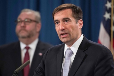 Mỹ bắt quan chức Trung Quốc nghi liên quan tới đường dây tuyển mộ “chất xám”