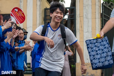 Đề thi và đáp án môn toán lớp 10 tỉnh Vĩnh Phúc năm 2025