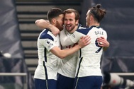 "Song tấu" Bale - Kane tỏa sáng, Tottenham vượt mặt Liverpool