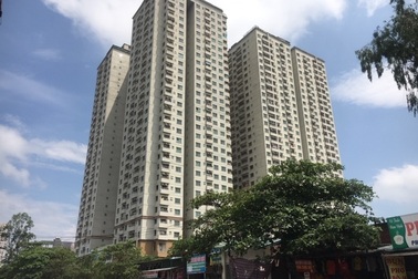 Vụ thu hồi hàng trăm sổ đỏ tại nhiều chung cư: Đề xuất xem xét việc cấp lại