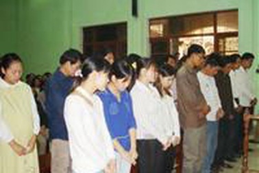 Các bị cáo mua bán trinh nữ sinh lĩnh hơn 77 năm tù