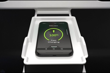 Sạc không dây của Panasonic tự đi tìm điện thoại để sạc