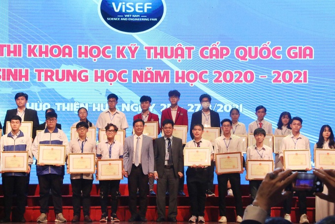 12 dự án đạt giải Nhất cuộc thi Khoa học kỹ thuật quốc gia - Ảnh 1. 12 dự án đạt giải Nhất cuộc thi Khoa học kỹ thuật quốc gia - Ảnh 1.