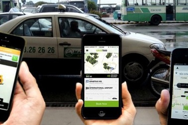 2 năm thí điểm mô hình Grab – Uber lượng xe đã tăng hơn 120 lần