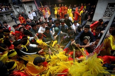 Nỗ lực chấm dứt lễ hội mang tính bạo lực, phản cảm trong năm 2016