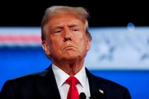 Ông Trump đáp trả ý tưởng một số nước cung cấp vũ khí cho Iran