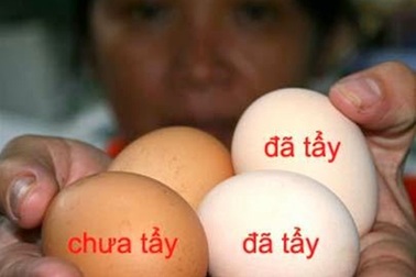Cách nhận biết trứng gà bị tẩy trắng