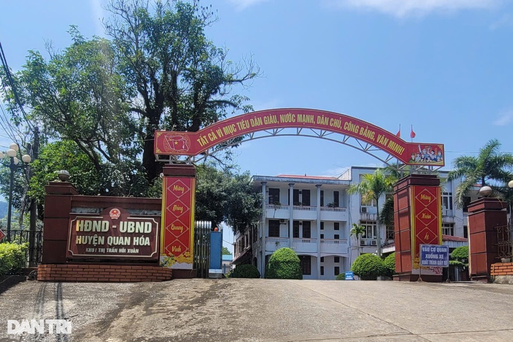 Vụ giáo viên tố bị gọi là gái bao: Huyện xin gia hạn thời gian xác minh - 2 Vụ giáo viên tố bị gọi là gái bao: Huyện xin gia hạn thời gian xác minh - 2