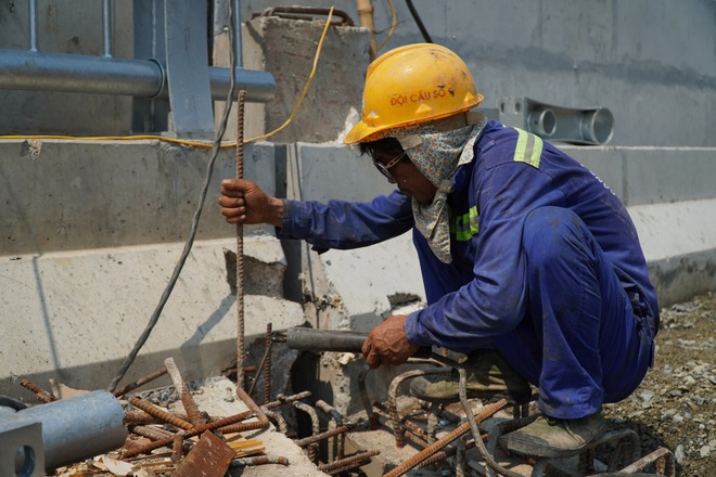 Hình ảnh công trình cầu vượt hồ trị giá 340 tỷ đồng sắp hoàn thành ở Hà Nội - 21 Hình ảnh công trình cầu vượt hồ trị giá 340 tỷ đồng sắp hoàn thành ở Hà Nội - 21
