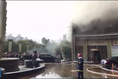 Cháy khách sạn Trung Quốc, ít nhất 10 người chết