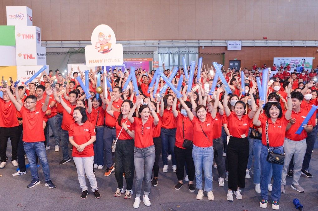 TNGMei 2022 - bữa tiệc đầy sắc màu gắn kết người TNG Holdings Vietnam - 4 TNGMei 2022 - bữa tiệc đầy sắc màu gắn kết người TNG Holdings Vietnam - 4