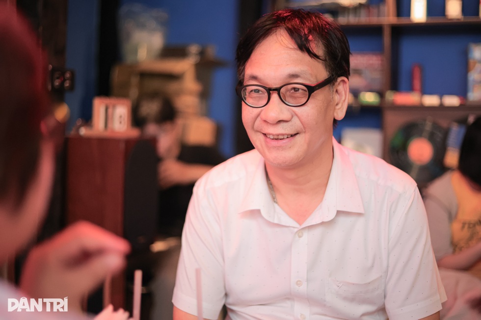 NSƯT Đức Khuê U60: Đời tư kín tiếng, từng vượt qua sóng gió hôn nhân - 1 NSƯT Đức Khuê U60: Đời tư kín tiếng, từng vượt qua sóng gió hôn nhân - 1