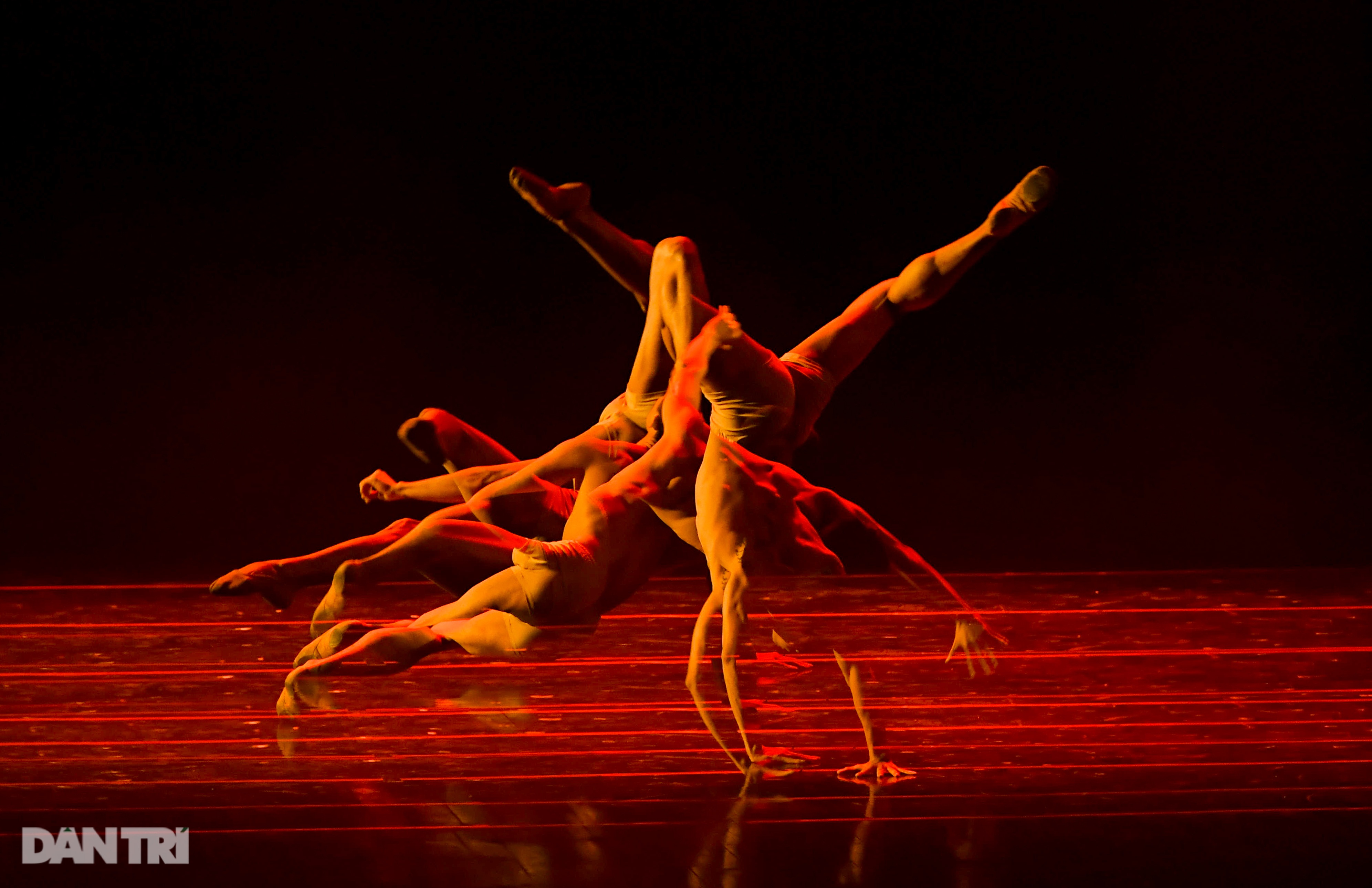 Sau những ngày tranh tài hấp dẫn, các tài năng múa đã lộ diện - 11