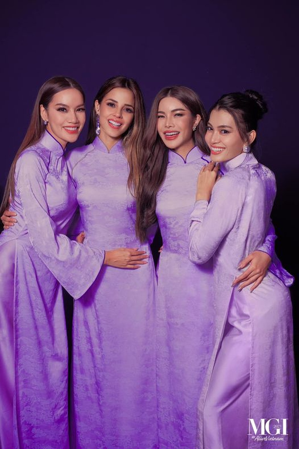 Đại diện Việt Nam lọt top phần thi áo tắm, gây tiếc nuối ở phần phỏng vấn - 5 Đại diện Việt Nam lọt top phần thi áo tắm, gây tiếc nuối ở phần phỏng vấn - 5