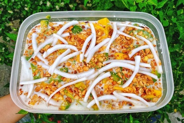 Kem chuối trái cây giải tỏa ngày hè nóng bức