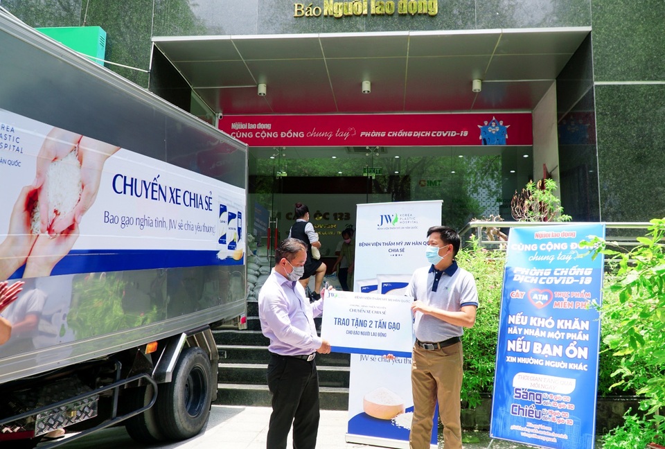 Chuyến xe chia sẻ - Hành trình đong đầy yêu thương - 2 Chuyến xe chia sẻ - Hành trình đong đầy yêu thương - 2