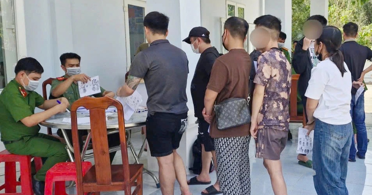 Tây Ninh tiếp nhận 59 công dân về từ Campuchia