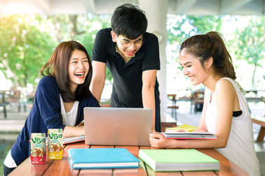 Theo chân Gen Z khám phá xu hướng dinh dưỡng mới đang "chiếm sóng" gần đây