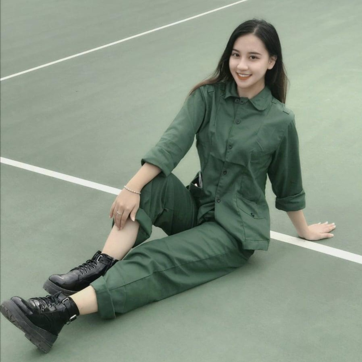 Là con gái, sống thực tế chứ không thực dụng - 4 Là con gái, sống thực tế chứ không thực dụng - 4