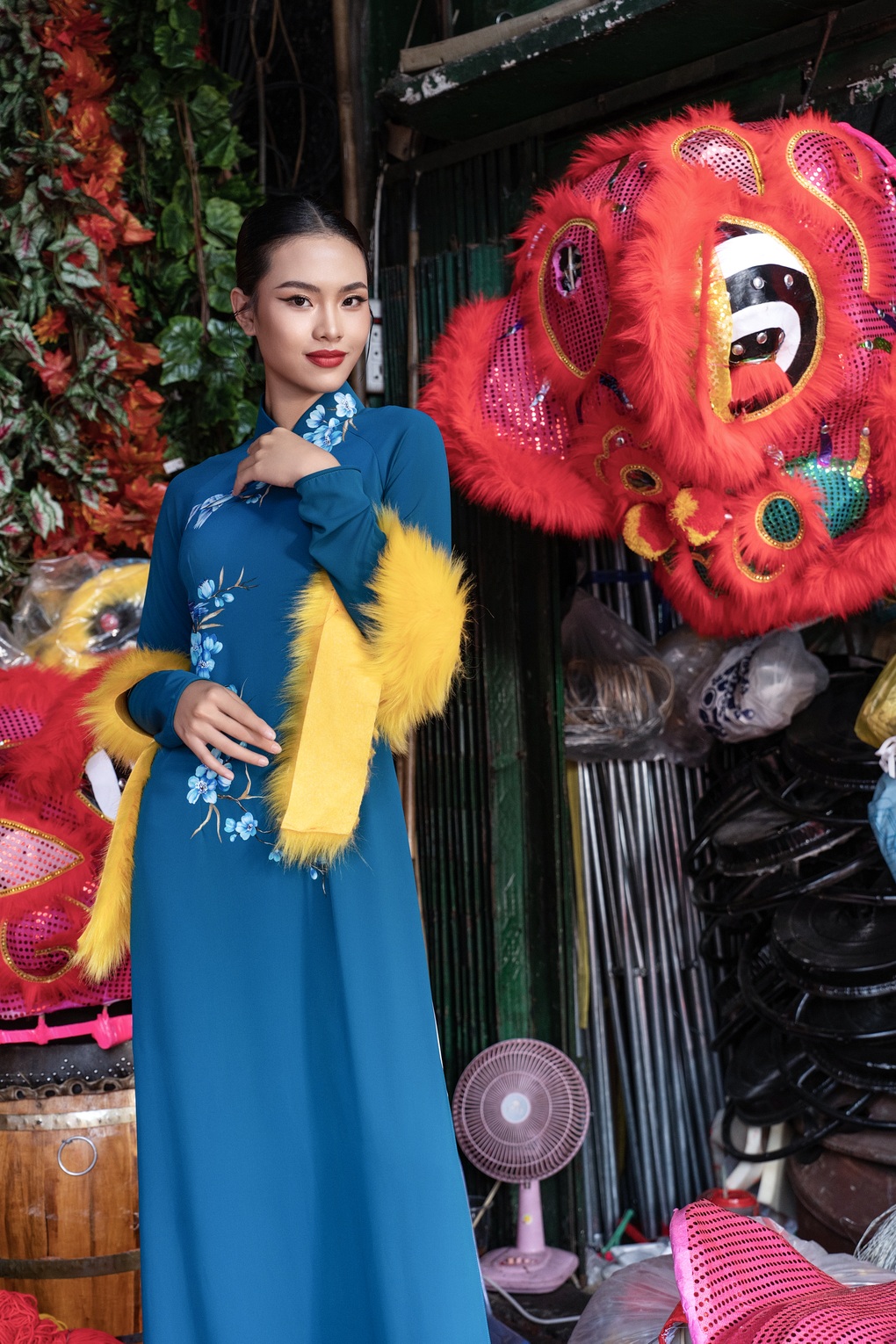 Top 5 Hoa hậu Đại dương Việt Nam thả dáng với áo dài mừng xuân Giáp Thìn - 4 Top 5 Hoa hậu Đại dương Việt Nam thả dáng với áo dài mừng xuân Giáp Thìn - 4