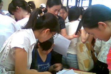 Thí sinh bắt đầu nhận giấy báo dự thi