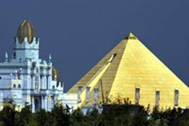 Những kim tự tháp nổi tiếng thế giới