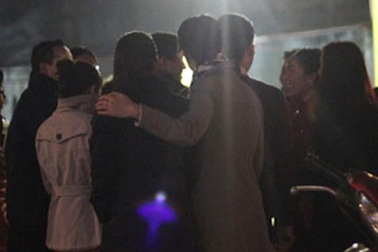 Khách hàng nuối tiếc rời Zone 9 vào lúc 0h ngày 23/12