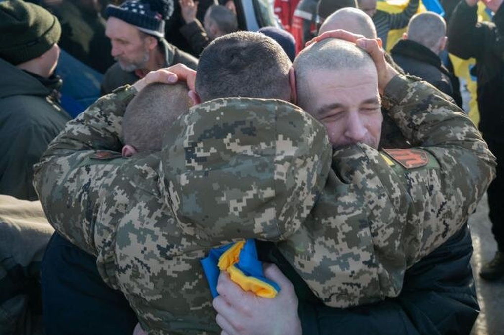 Ukraine tiết lộ 5 cơ sở đặc biệt giam giữ tù binh Nga - 1 Ukraine tiết lộ 5 cơ sở đặc biệt giam giữ tù binh Nga - 1
