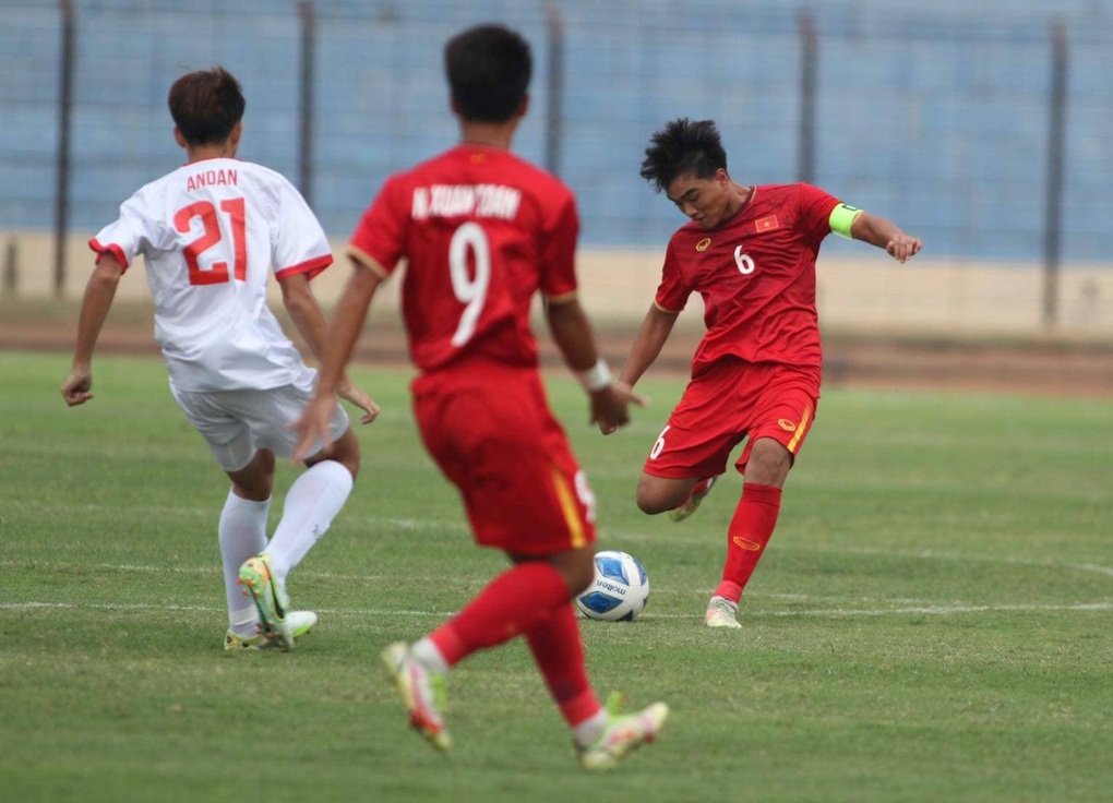 U16 Việt Nam thắng đậm Philippines, chờ quyết đấu Indonesia - 3 U16 Việt Nam thắng đậm Philippines, chờ quyết đấu Indonesia - 3