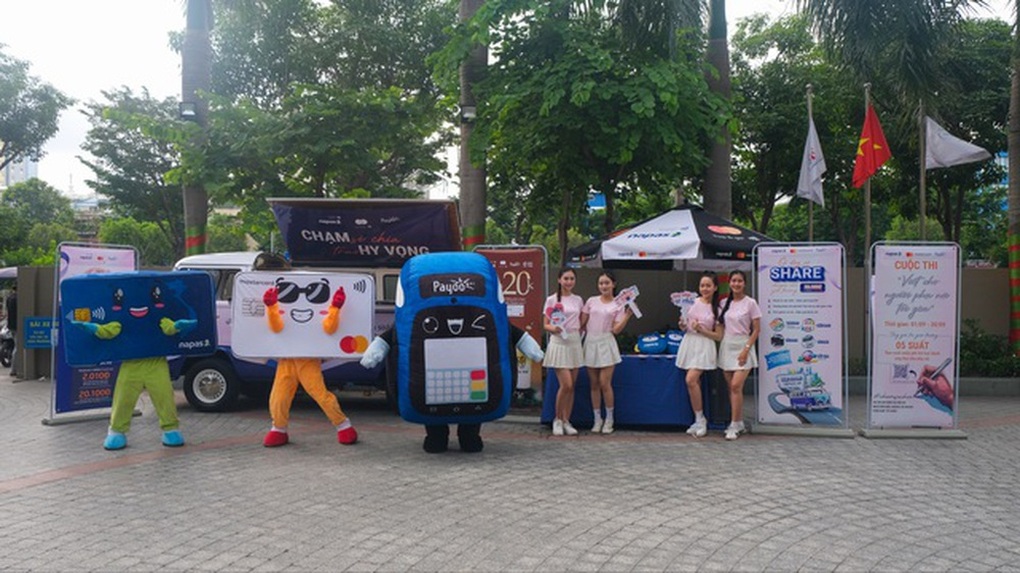 NAPAS tặng hàng nghìn quà, ưu đãi tại Ngày thẻ Việt Nam 2024 - 4 NAPAS tặng hàng nghìn quà, ưu đãi tại Ngày thẻ Việt Nam 2024 - 4