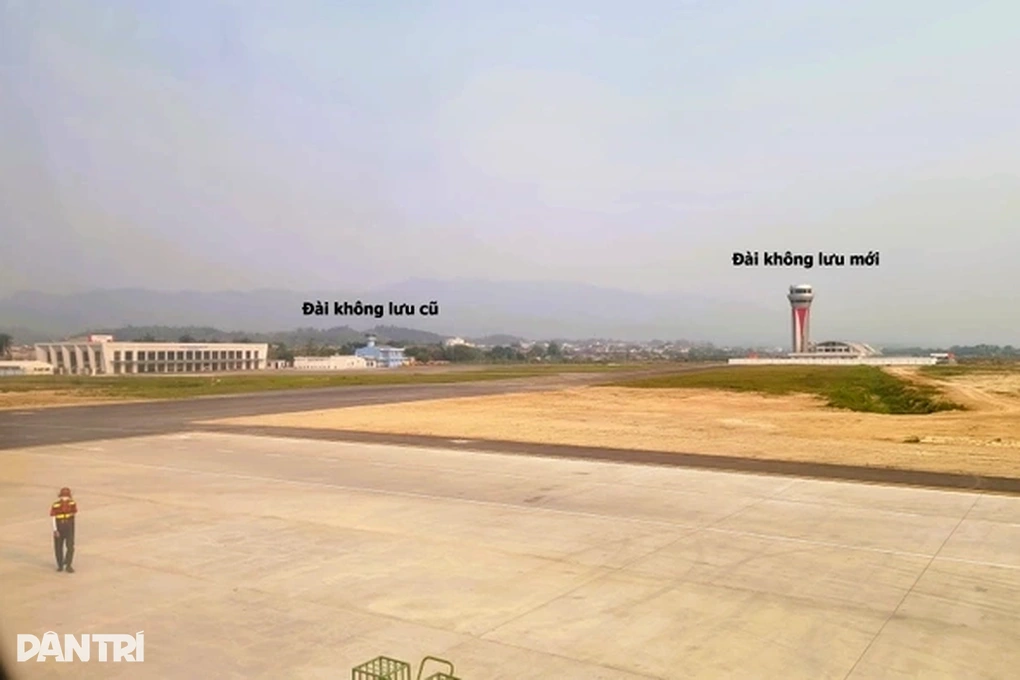 Khai trương tháp không lưu mới của sân bay Điện Biên - 1 Khai trương tháp không lưu mới của sân bay Điện Biên - 1