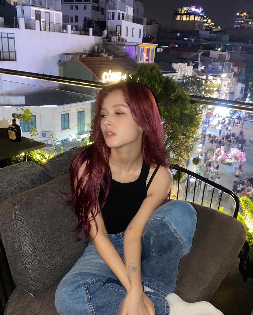 Hot girl ngoại quốc gây bão mạng khi mặc áo dài, hát See tình - 8 Hot girl ngoại quốc gây bão mạng khi mặc áo dài, hát See tình - 8