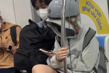 Cô gái tố bị gã đàn ông sàm sỡ trên metro ở TPHCM