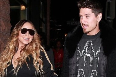 Mariah Carey đón giáng sinh bên bạn trai kém 13 tuổi