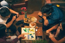 Quán cà phê ở khu tập thể cũ, cất giữ "khoảng trời tuổi thơ" của bao người