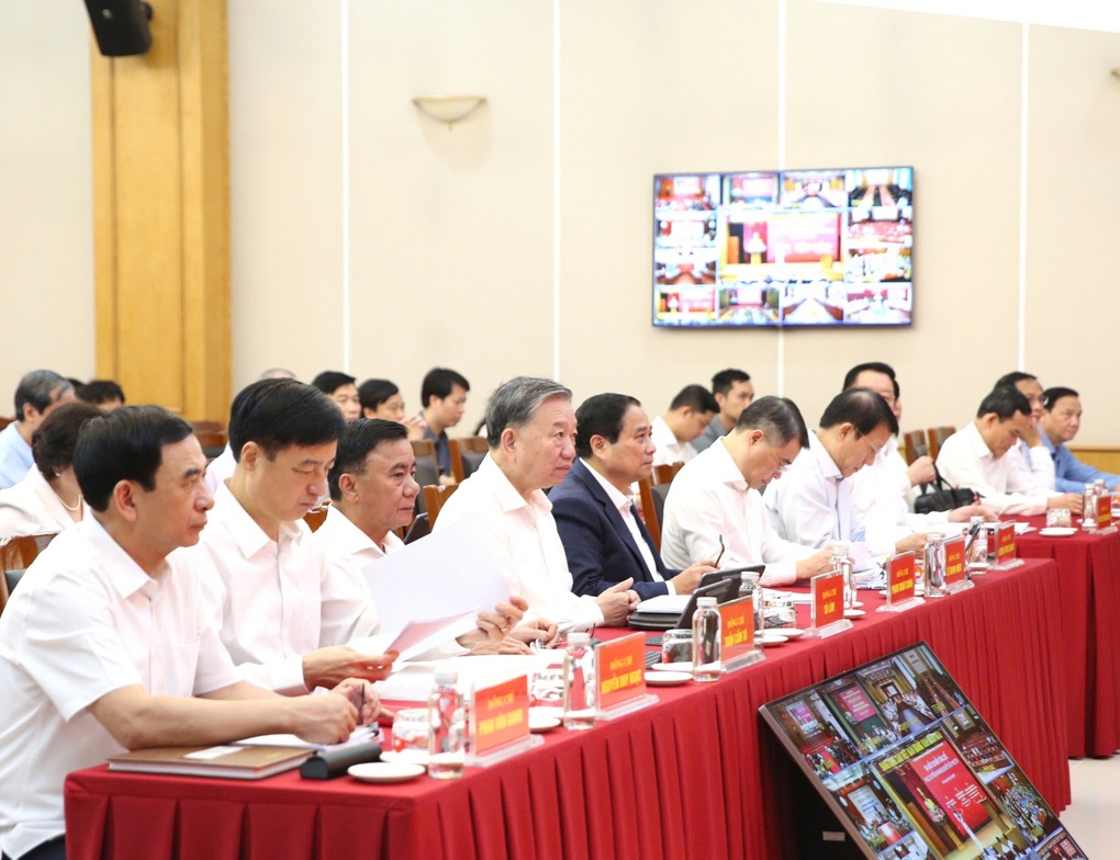 Ra mắt 3 nền tảng số phục vụ triển khai Nghị quyết 57 của Bộ Chính trị - 2 Ra mắt 3 nền tảng số phục vụ triển khai Nghị quyết 57 của Bộ Chính trị - 2