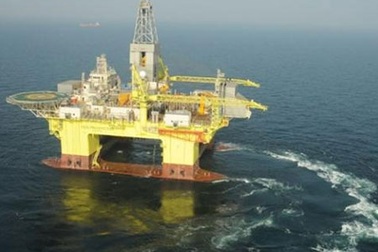 Lắp đặt giàn khoan, Trung Quốc đe dọa an ninh Nhật Bản