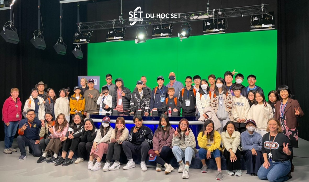 Giúp con trẻ tự tin và trưởng thành hơn sau du học hè cùng SET EDU - 4 Giúp con trẻ tự tin và trưởng thành hơn sau du học hè cùng SET EDU - 4