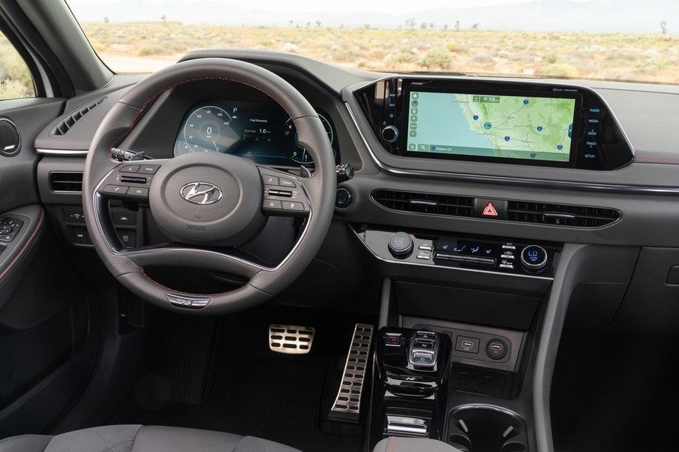 Hyundai Sonata 2021 có thêm phiên bản tính năng vận hành cao N-Line - 18 Hyundai Sonata 2021 có thêm phiên bản tính năng vận hành cao N-Line - 18