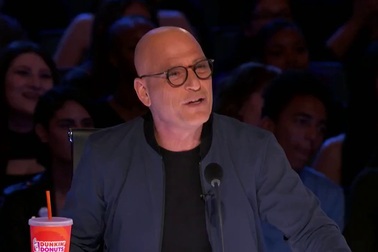 Cô bé chiến thắng tử thần muốn thành Whitney Houston