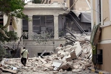 NATO “oanh kích đài truyền hình quốc gia Libya”