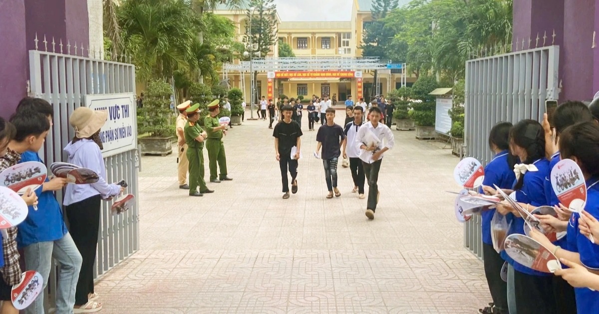dantri.com.vn